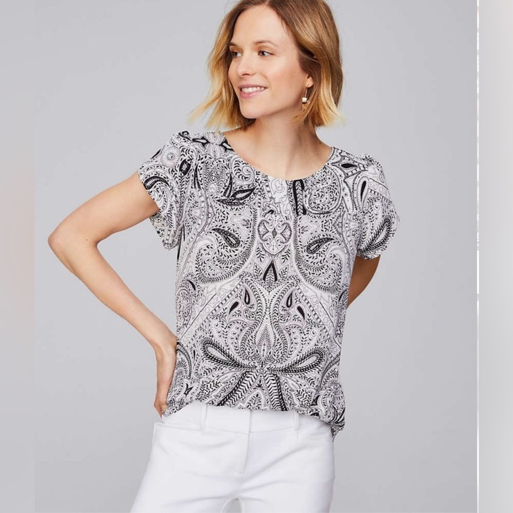 LOFT Small Petite Black & White Shadow Paisley Petal Sleeve Top